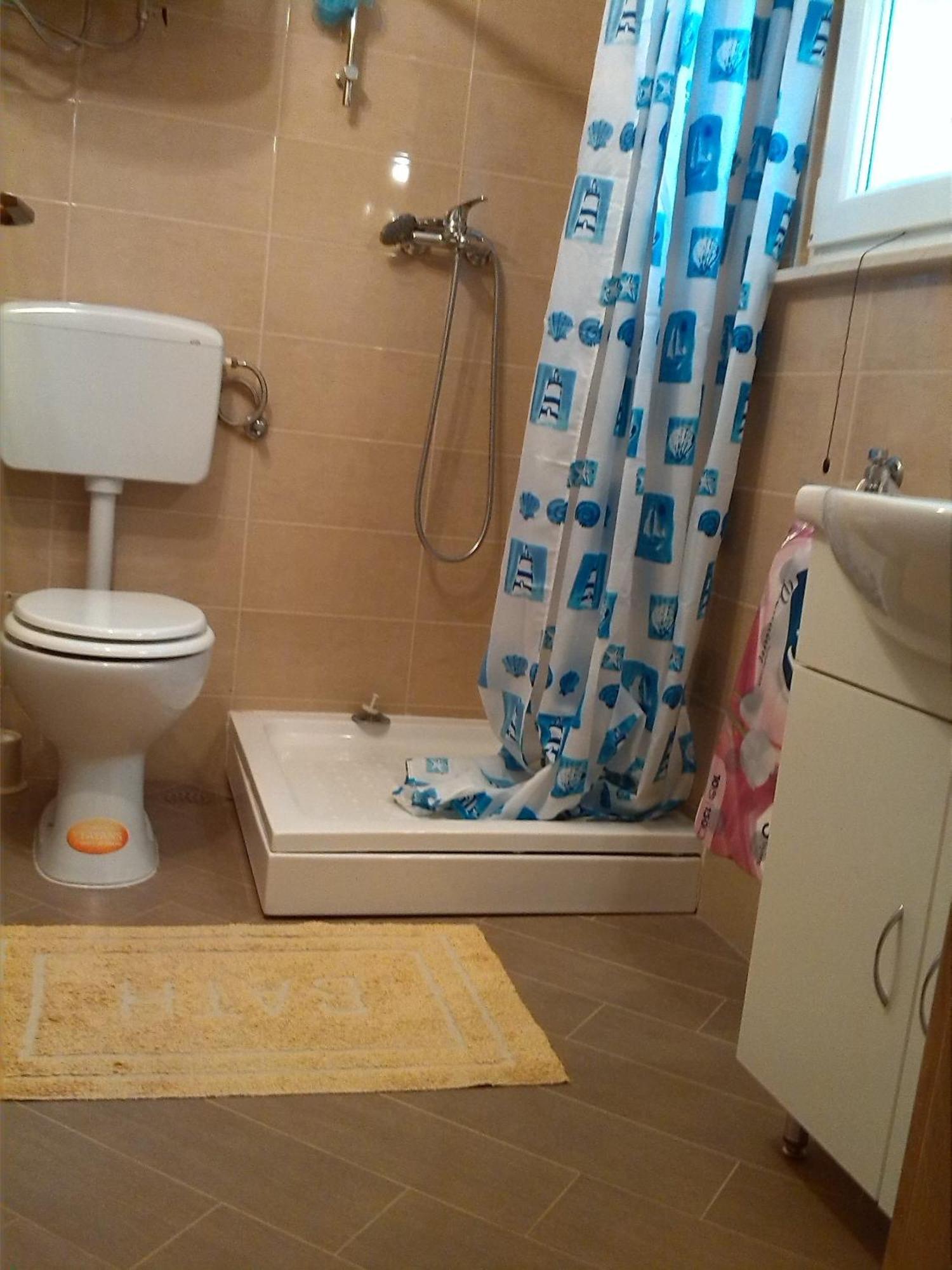 Apartments Batarilo Gornji Karin Chambre photo
